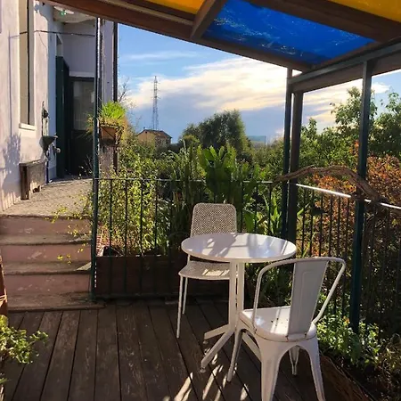 With Terrace And Loft With Garden In Naviglio Pavese Гостевой дом Милан